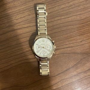 Fossil womens gold color 16mm watch never worn